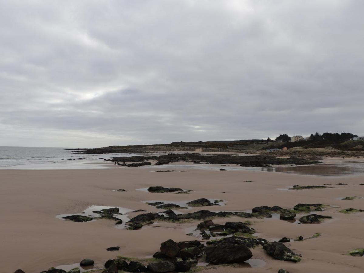 Seaview At The Doocot Elgin Exterior foto
