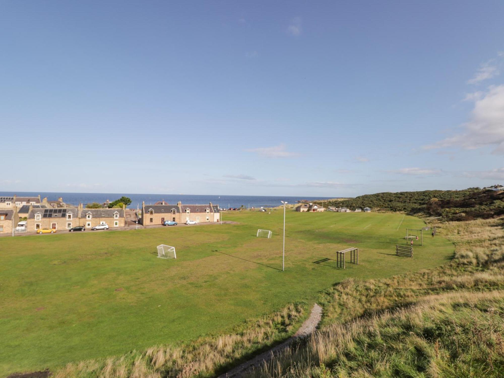Seaview At The Doocot Elgin Exterior foto